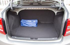 Багажник Лады Гранты: характеристики и методы доработки Гранта лифтбек длина багажника при сложенных сидениях